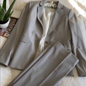 NWOT. Women’s Pantsuit